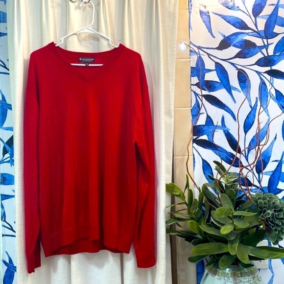 NWOT Men’s Hart Schaffner Marx Extra Fine Merino Wool Long Sleeve Red Sweater - Picture 1 of 8